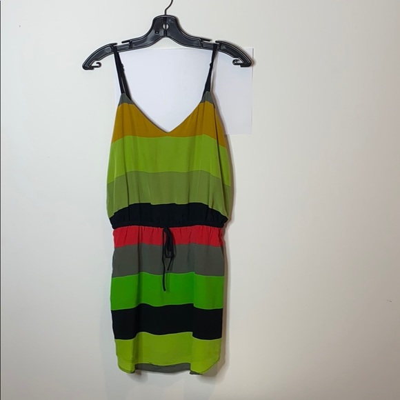 Dress - Picture 1 of 3